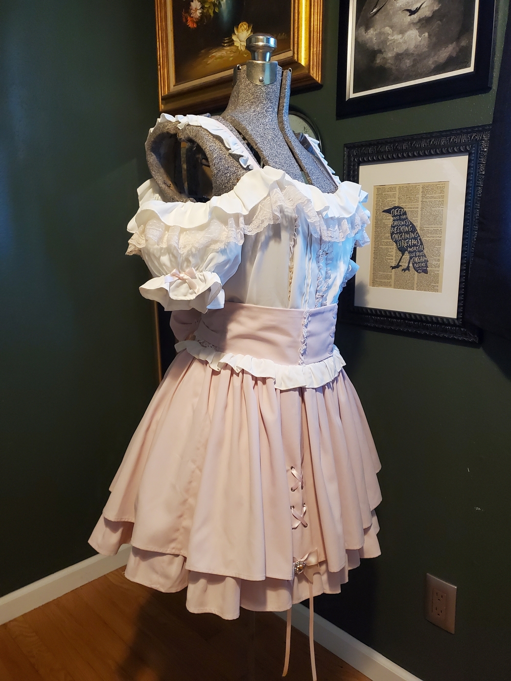 Pink and White Lace-Trim Jirai Kei Lolita set - Picture 2 of 10